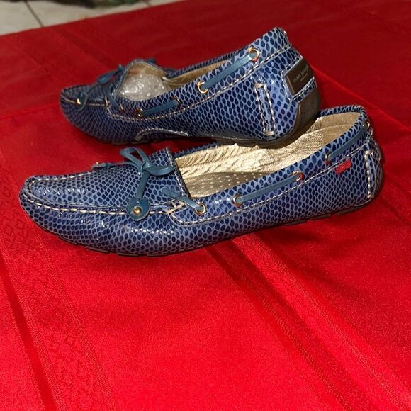 Marc Joseph Royal Blue Textured Loafers Size 8 - Picture 3 of 8